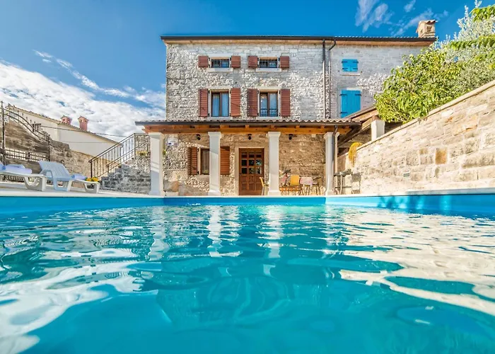 Major Near Vrsar And Lim Fjord Marasi